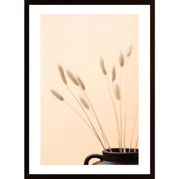 Bunny Grass Peach 01: Botanisk och konstnärlig affisch i hög kvalitet