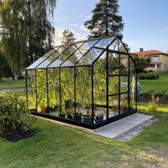 Växthus 8m² - Härdat glas - Svart - Kanalplast, Svart