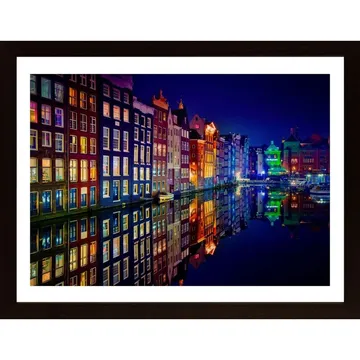 Amsterdam Poster: En vacker hyllning till staden med kanaler.