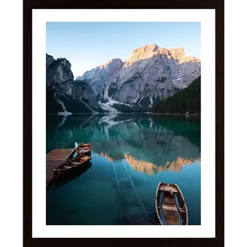 Mountain Lake Poster: Naturlig Skönhet i ditt hem