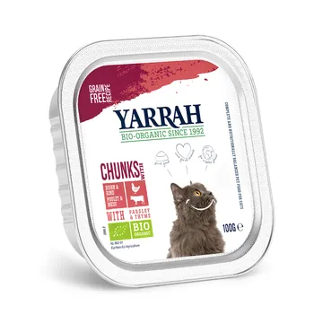 Ekonomipack: 48 x 100 g Yarrah Organic Chunks Eko-kyckling & Eko-nötkött med Eko-persilja