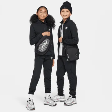 Klassisk Nike Sportswear-tracksuit för barn 8-15 år!