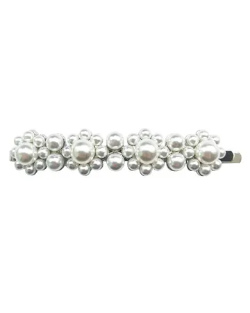 Finfint hårspänne med en blandning av större och mindre pärlor: Everneed Pretty Candycade - Pearl Hair Clip Silver