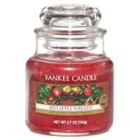 Yankee Candle Small  Red Apple Wreath
